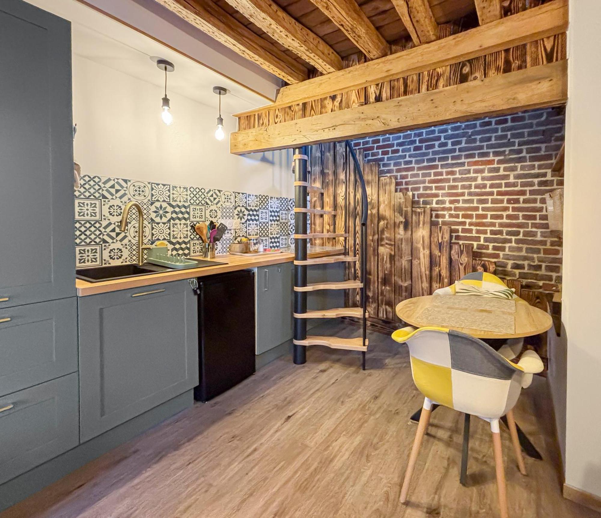 Duplex Cosy Avec Netflix & Amazon Prime Apartment Beauvais Bagian luar foto