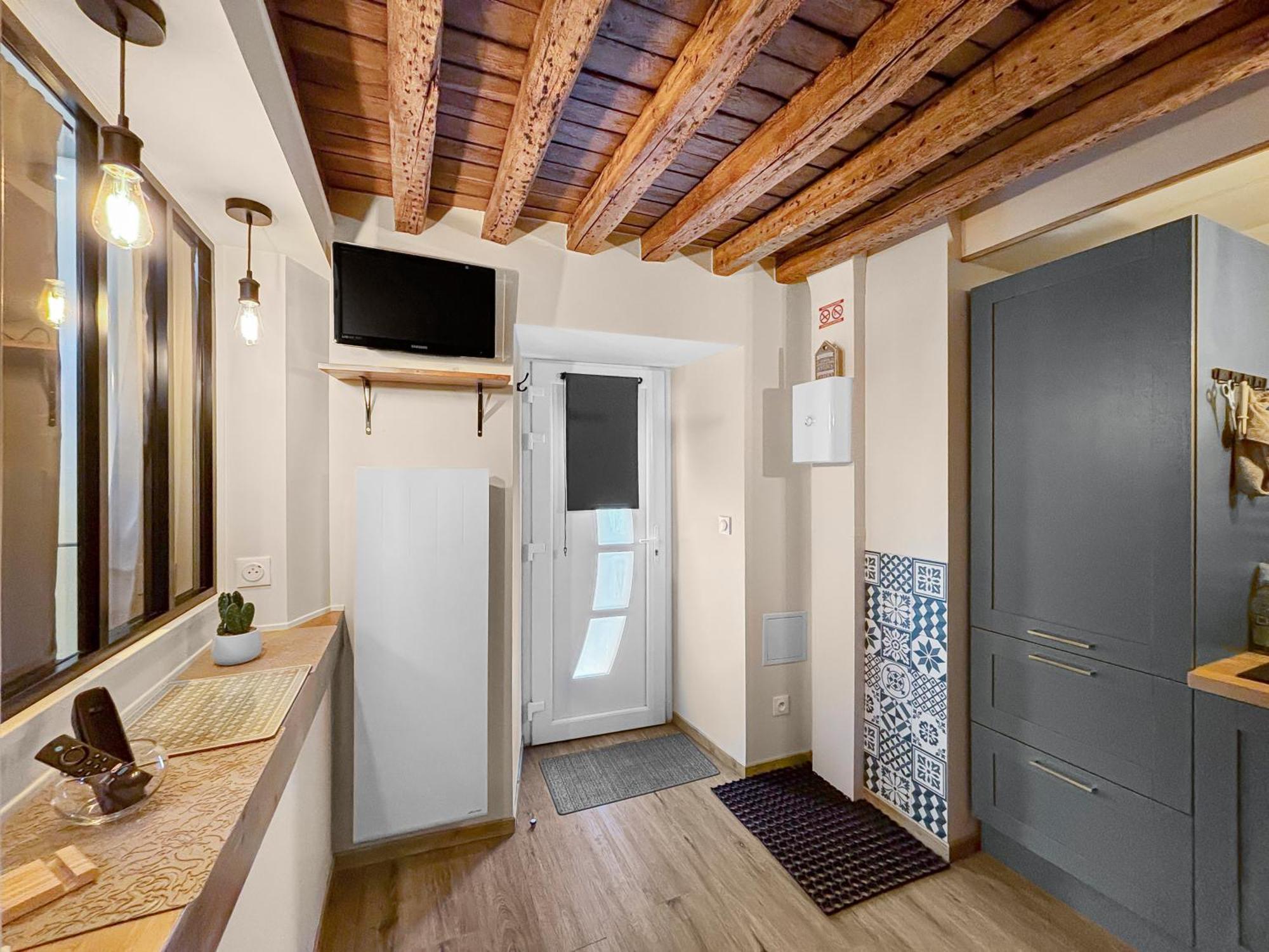Duplex Cosy Avec Netflix & Amazon Prime Apartment Beauvais Bagian luar foto